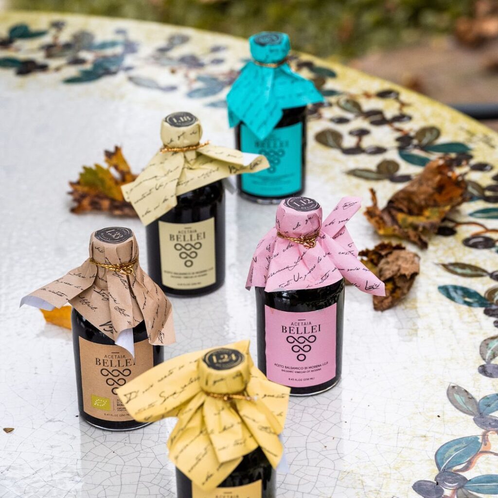 Giấm Balsamic vùng Modena