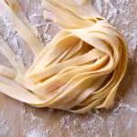 HOMEMADE-TAGLIATELLE-bột semola