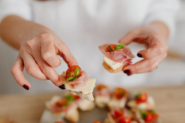 Prosciutto-la-gi-cach-an-cach-bao-quan